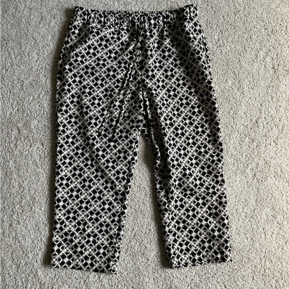 Capri pants from The Limited. Size S. Beige and black prints